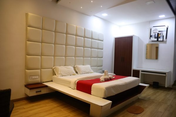 waghville resort room nagpur